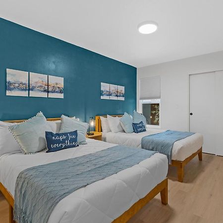 Peaceful Phoenix Getaway - Central Location, Family-Friendly & Pool Table! Buitenkant foto