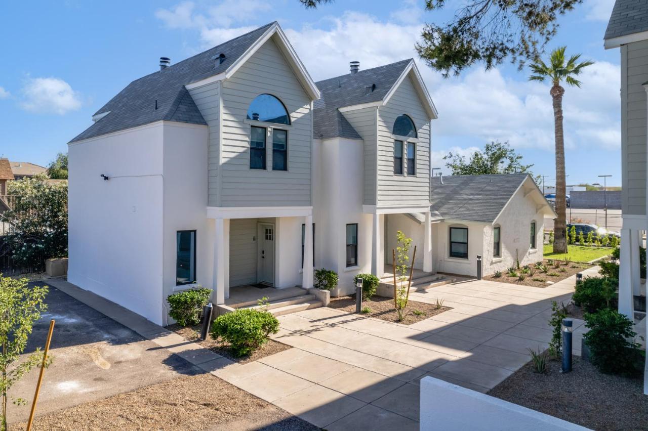 Peaceful Phoenix Getaway - Central Location, Family-Friendly & Pool Table! Buitenkant foto
